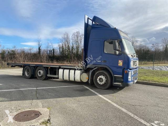 شاحنة Volvo