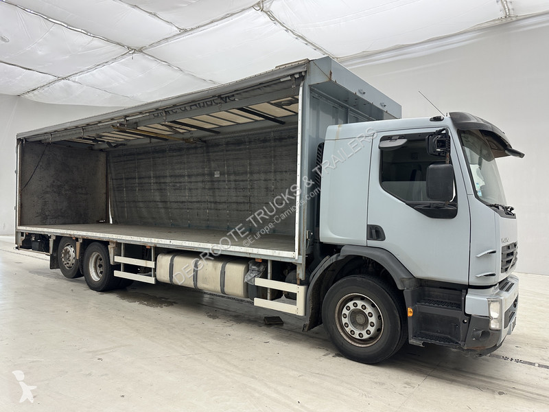 شاحنة Volvo 320
