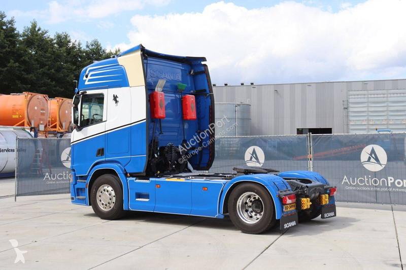 Camion Scania 450