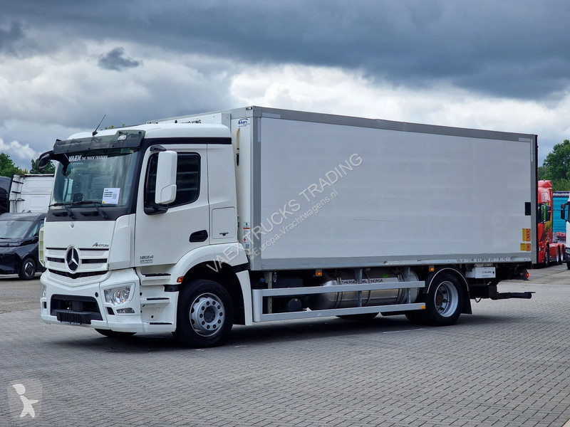 شاحنة Mercedes 1824 4x2 - Thermoking Spectrum...