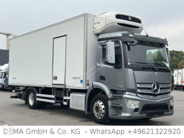 شاحنة برّاد Mercedes