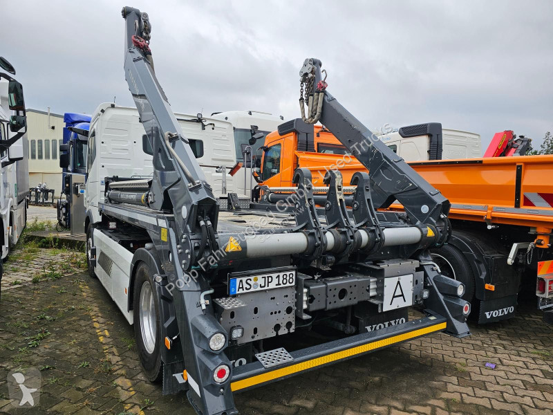 Camion Volvo 330 KW 4x2 *Meiler Absetzer,...