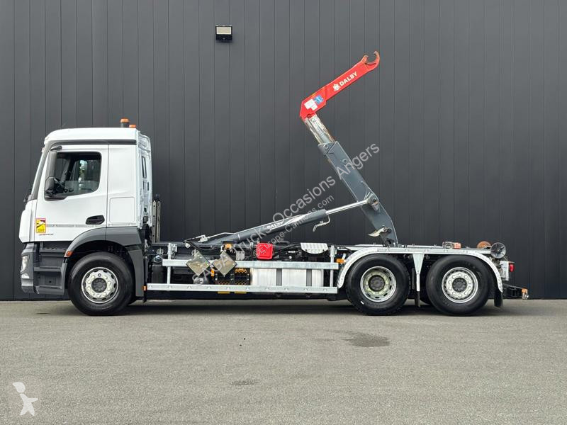 Camion Mercedes PORTEUR 2543 6x2 bras Dalby