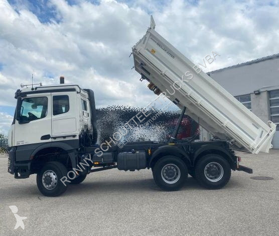 Camion Mercedes Arocs 3348 AK 6x6 Arocs 3348 AK...