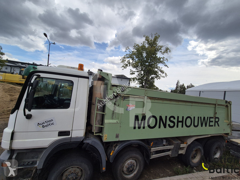 Camion Mercedes 4144 K