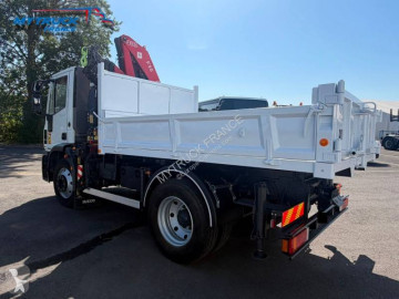 Camión benne TP Iveco