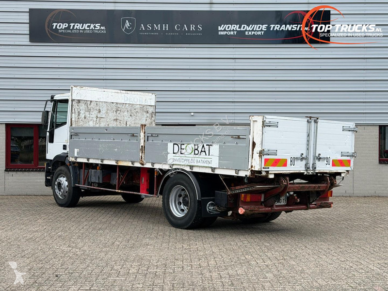 Camion Iveco 180 E28 Box truck - Tail lift - D...