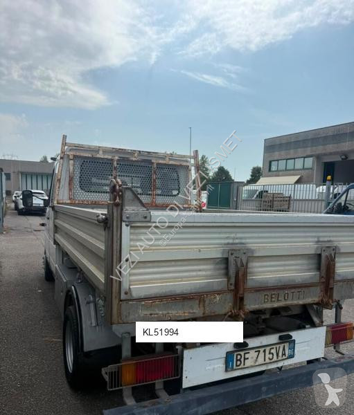 Vrachtwagen Mercedes 412