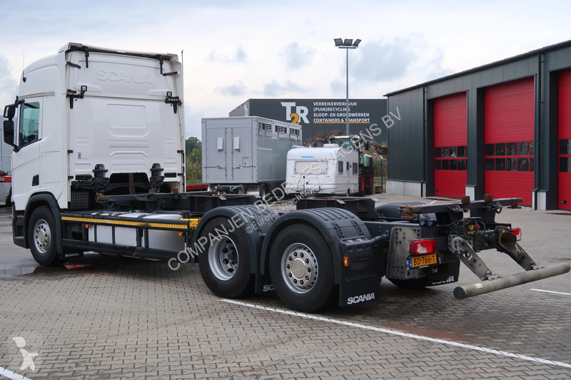 Vrachtwagen Scania 450 N333
