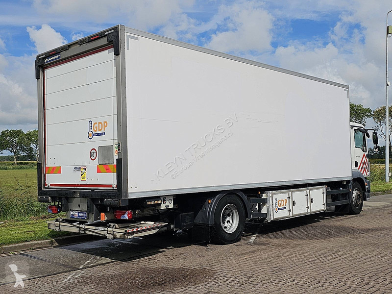 Camion MAN TGM