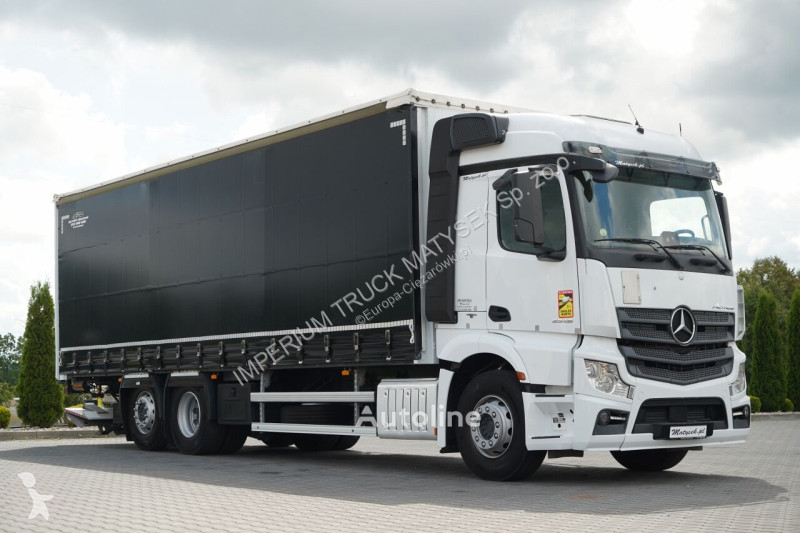 Camion Mercedes 2545