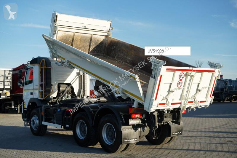 Camion Volvo FMX 420