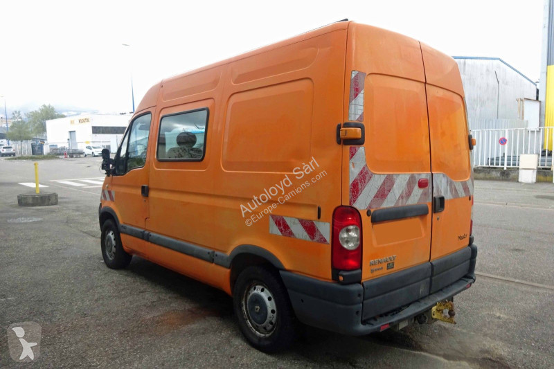 Véhicule utilitaire Renault MASTER 2,5 DCI 110...