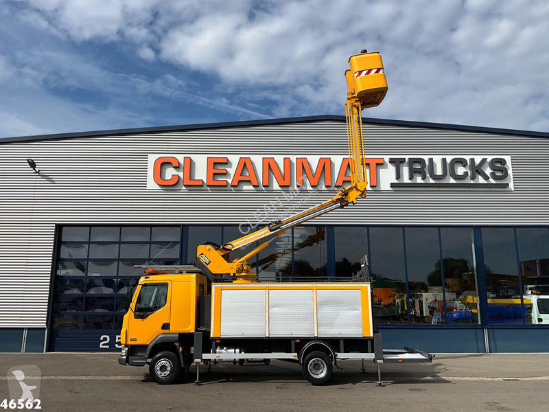 Vrachtwagen DAF LF 150 Custers 16,5 meter