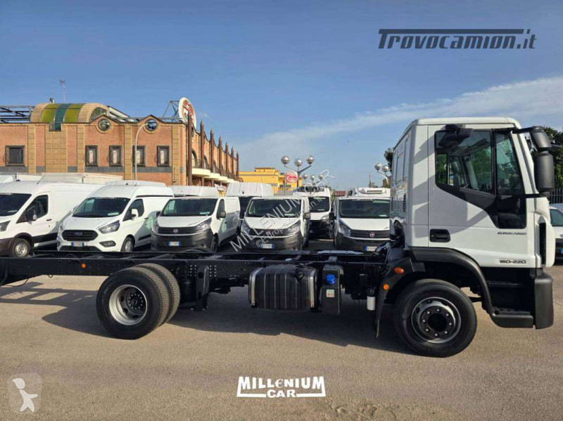 Vrachtwagen Iveco 160E22 TELAIO 2018 EURO 6...