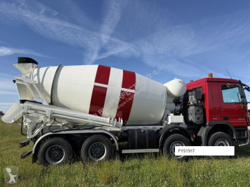 Camion béton toupie / Malaxeur Mercedes