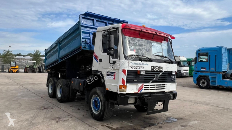 Camión Volvo - 320 (MANUAL PUMP / PERFECT...