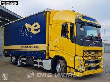 Камион подвижни завеси Volvo