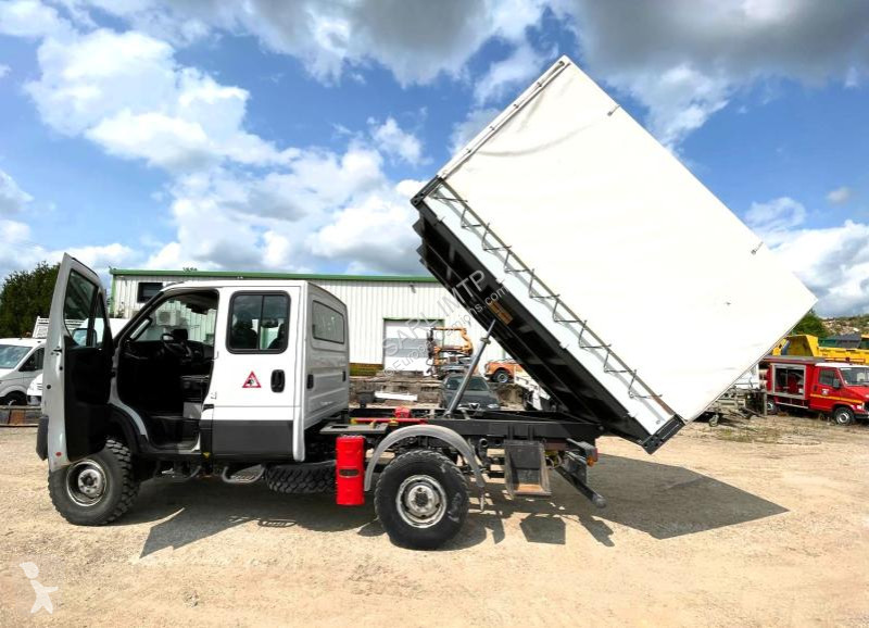 Camión Iveco  4X4 VASP BENNE ARRIERE RIDELLES