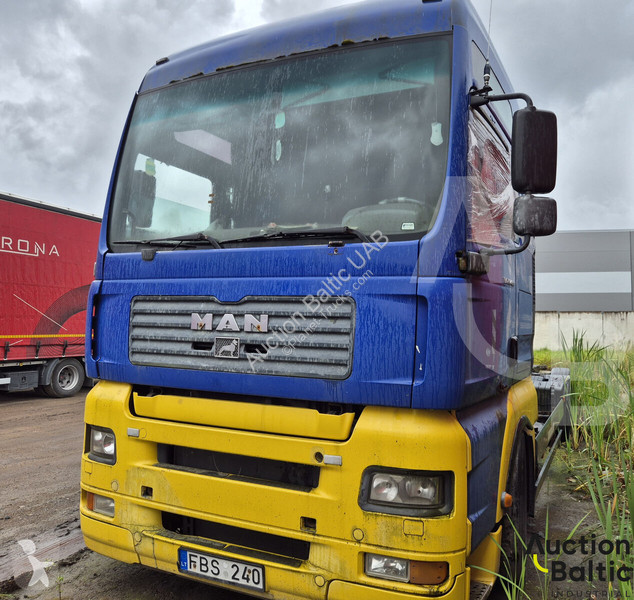 Camion MAN 26.460