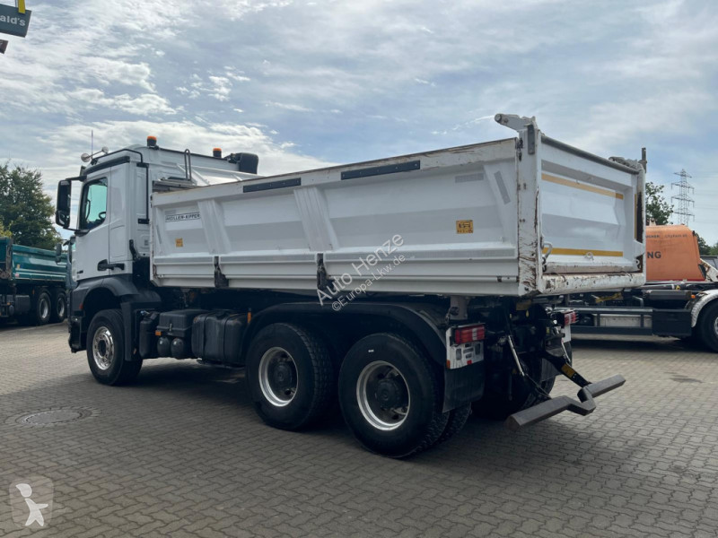 Camion Mercedes Arocs 2658 K 6x4 3-Achs Kipper...