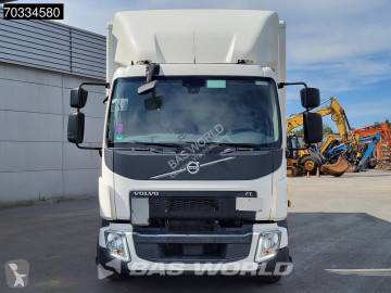 Camión furgón Volvo