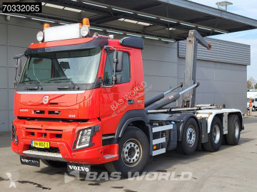 Camión portacontenedor de gancho Volvo
