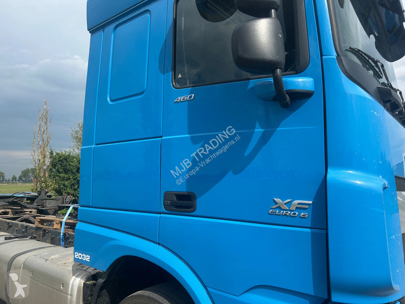 Camion DAF XF 460 Super Space Cab 6x2/4
