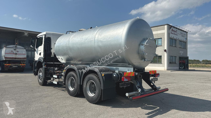 Camión MAN TGS 33.520 6X6