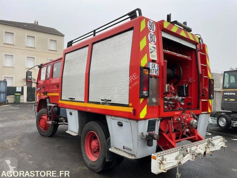 Camion Renault M180