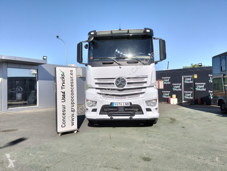 Camion Mercedes  1845LS