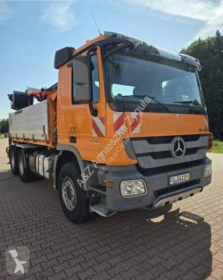 Vrachtwagen Mercedes PK13001-K