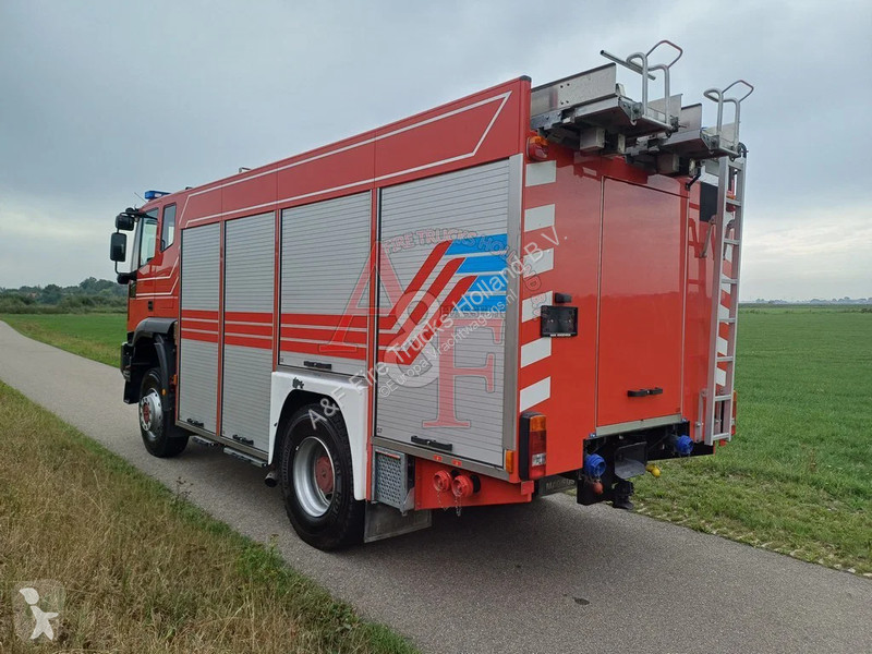 Camión Iveco Cursor 190E44W Magirus 4x4
