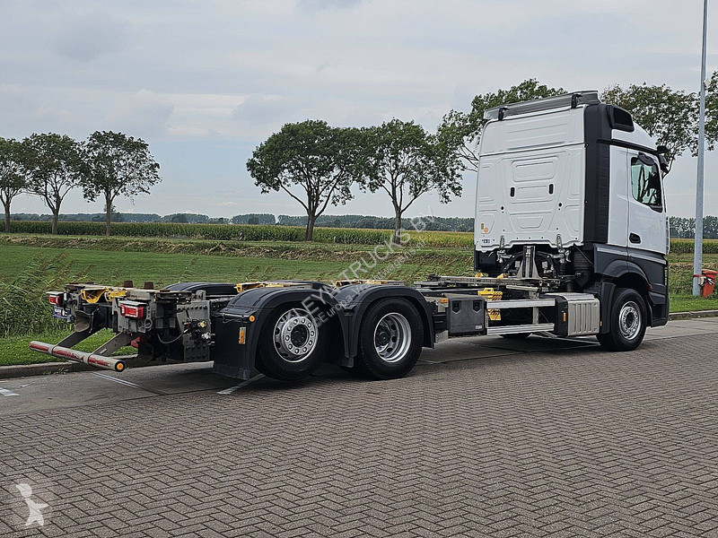 Camion Mercedes ACTROS 2548 6X2 RETARDER WB490