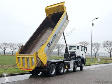 Vrachtwagen kipper