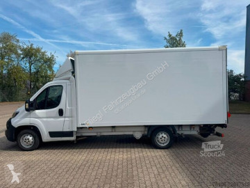 Vrachtwagen bakwagen