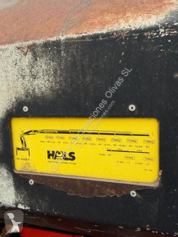 Camión grúa caja abierta Volvo