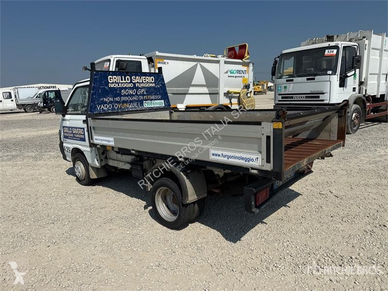 Комерційні автомобілі Piaggio