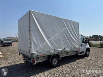 Camión tautliner (lonas correderas) Opel