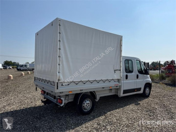 Camión tautliner (lonas correderas) Opel