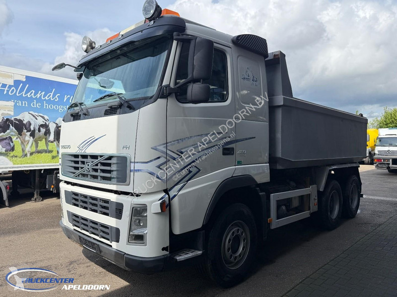 Kamion Volvo 520 6x4 Hub reduction, Leaf spring