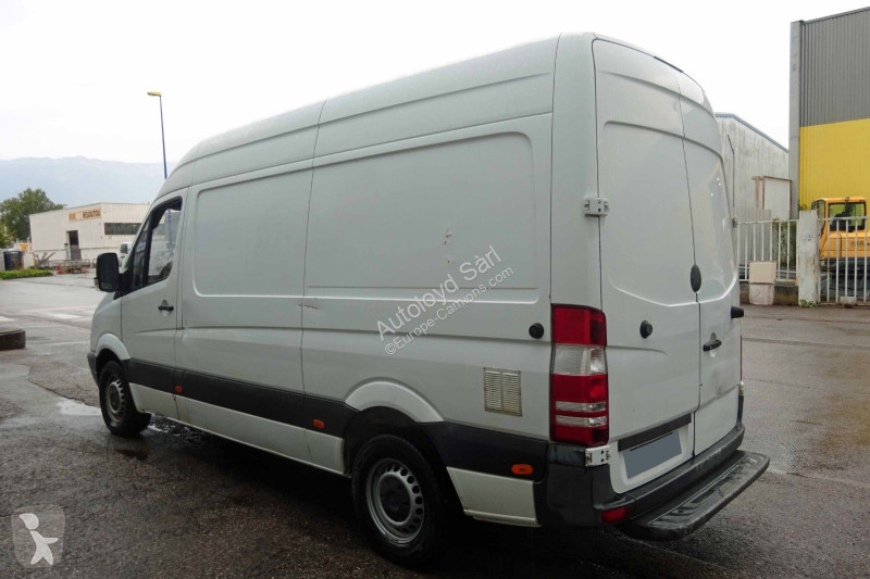 Véhicule utilitaire Mercedes