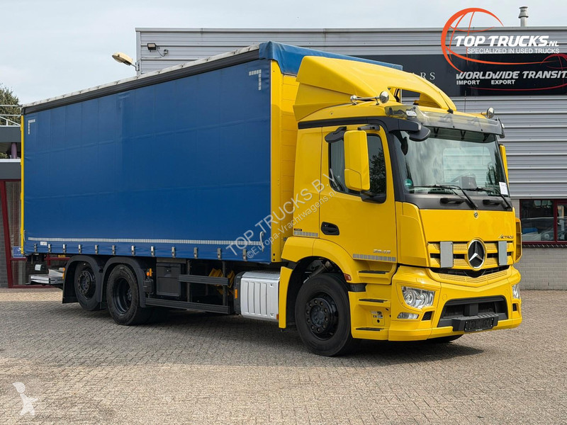 Camión Mercedes 2543 6x2 Retarder - Curtainside...