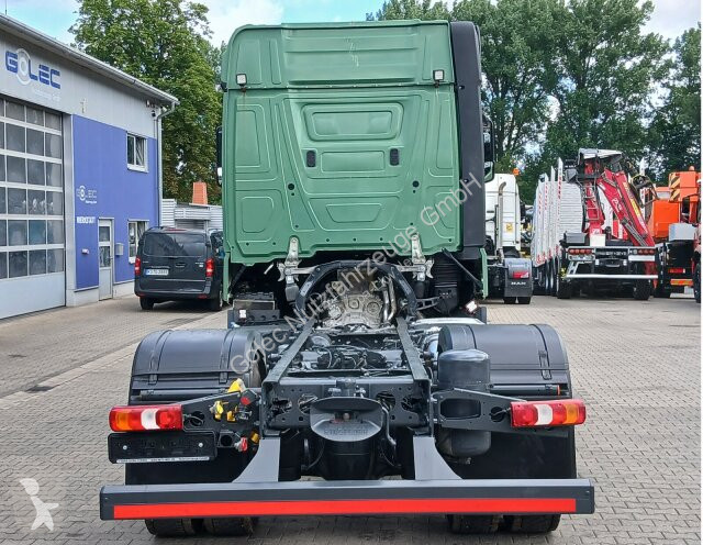 Camion Mercedes 1851 4x2 BL Fahrgestell...