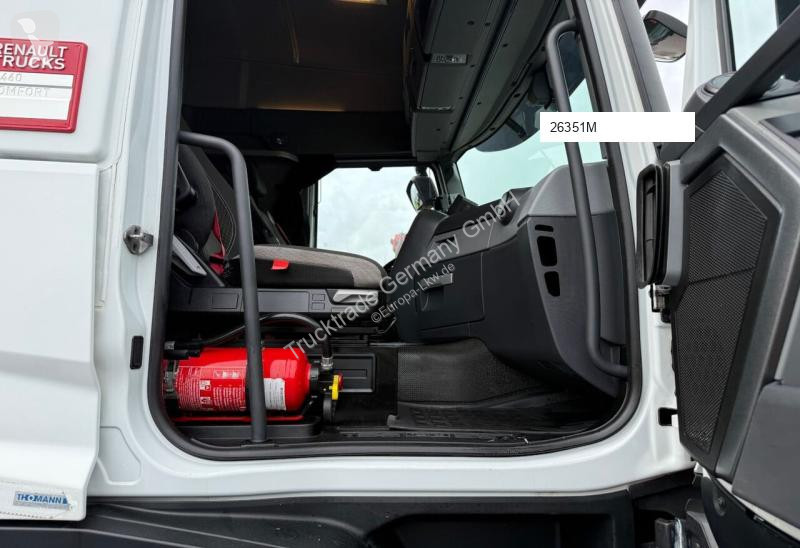 Camion Renault 586 T460 6x2 BDF/HB / Swiss-Vehicle
