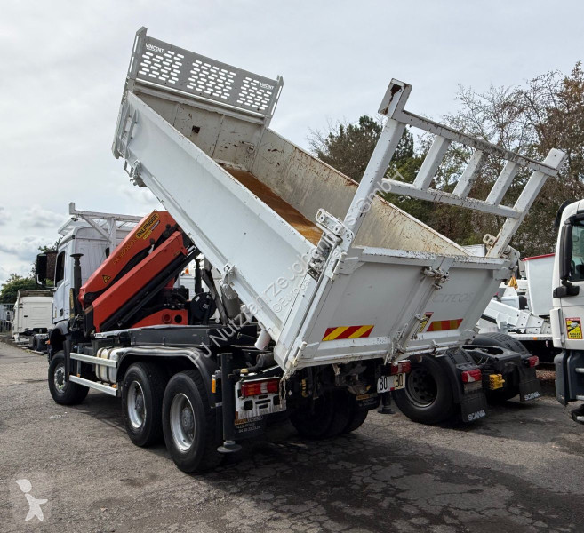 Camión Mercedes 3342 6X6 Palfinger 30002 Kran