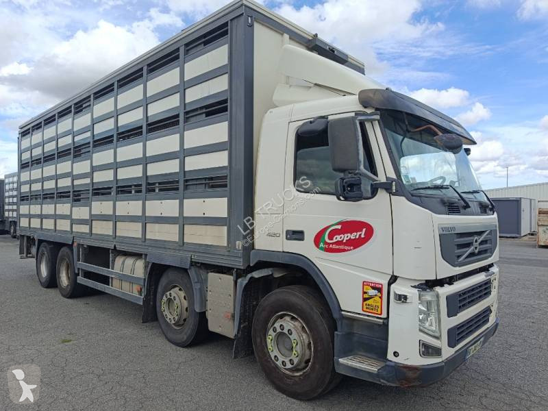 Camión Volvo 420