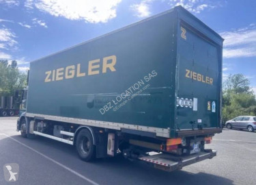 Вантажівка Mercedes Axor 1833