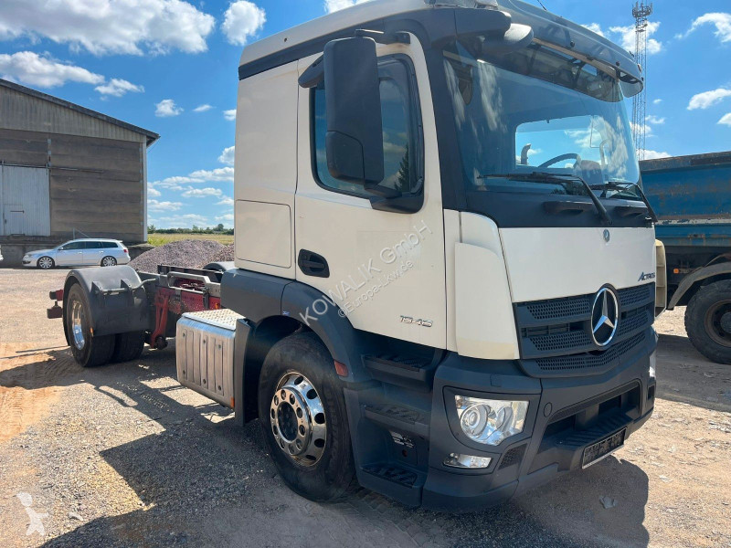 Mercedes 1846 truck