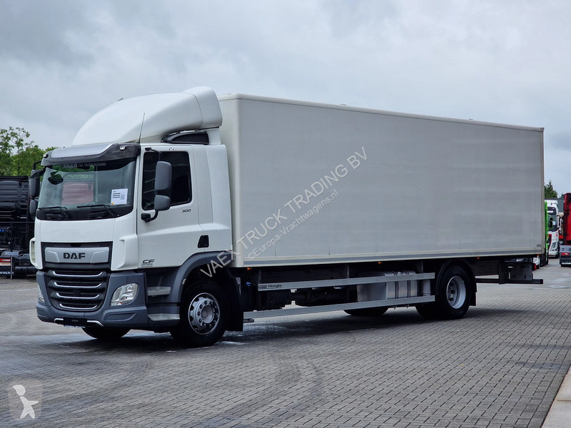 Вантажівка DAF 300 4x2 - Box - Low KM - Full...